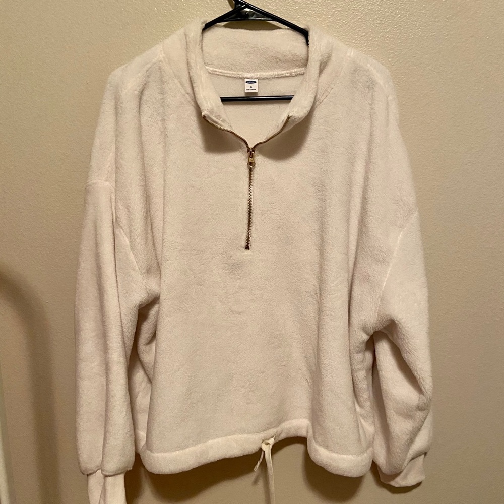 Fuzzy Pullover